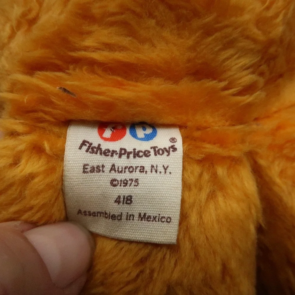1975 Fisher Price Orange Teddy Bear Plush Stuffed Animal Apple Bib Squeaks #418‎